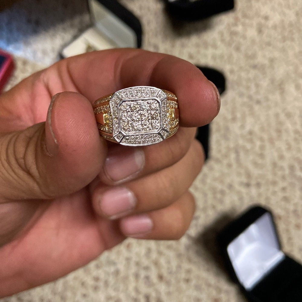 All natural diamonds 10k gold